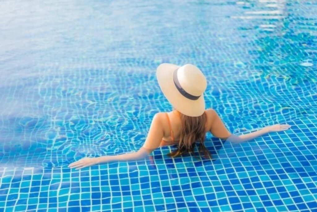 ¿Cuánto dura el revestimiento de una piscina